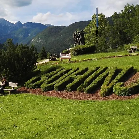 Apartament Sija